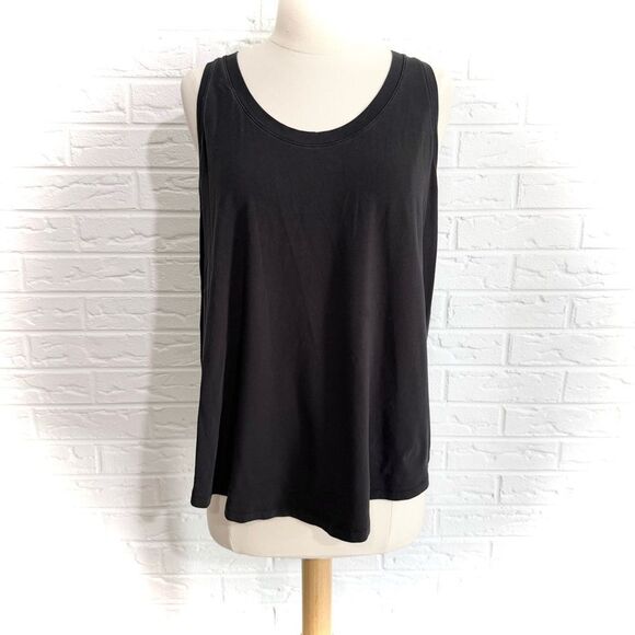 Lululemon Back In Action Tank Black Size 8 - Picture 1 of 3